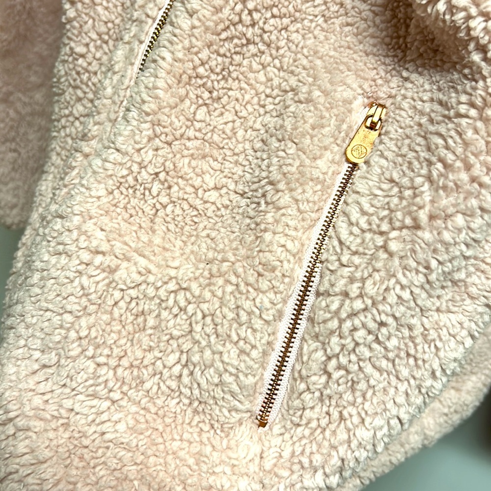 Pink Teddy Zip Up 🐻 💗 - Picture 2 of 2
